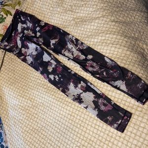 Lululemon full length leggings size 4